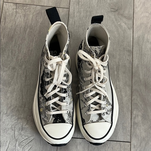CONVERSE NWOT Hybrid Floral Run Star Hike High Top, Size 8.5 - Picture 7 of 12